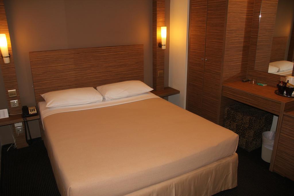 Classique Hotel Σιγκαπούρη Δωμάτιο φωτογραφία