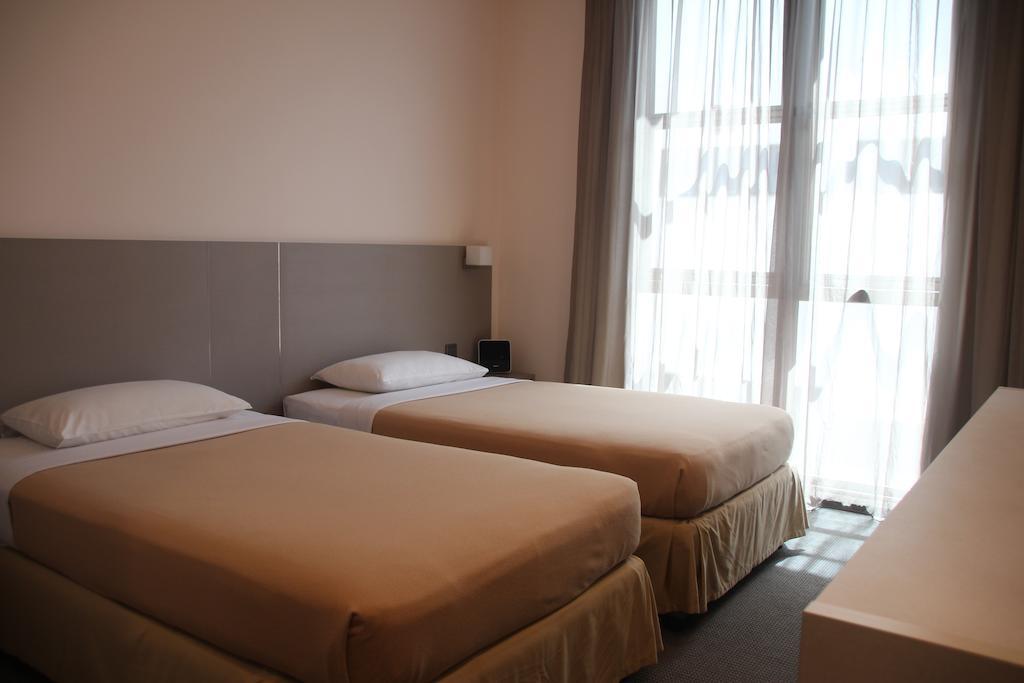 Classique Hotel Σιγκαπούρη Δωμάτιο φωτογραφία